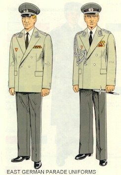 egparade.jpg (26360 bytes)